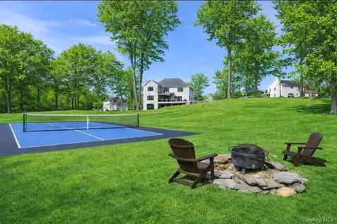 29 Orchard View Drive Marlboro NY 12542