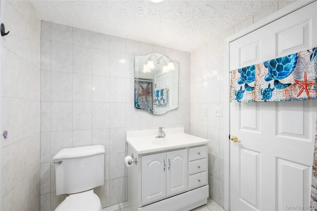 1506 Kings Way Carmel NY 10512