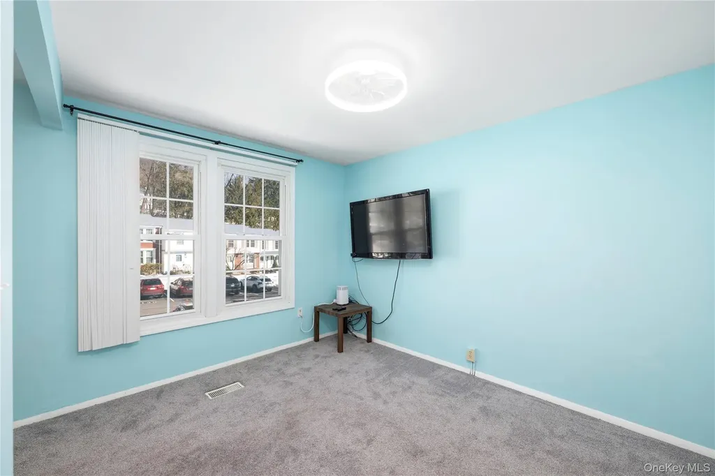 1506 Kings Way Carmel NY 10512