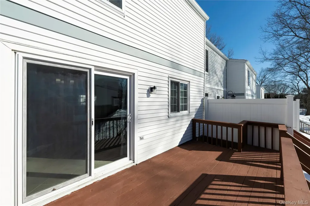 1506 Kings Way Carmel NY 10512