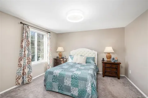 1506 Kings Way Carmel NY 10512