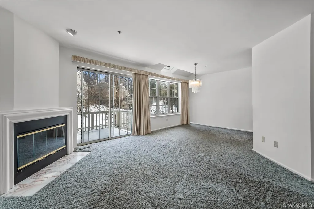 302 Pondside Drive White Plains NY 10607