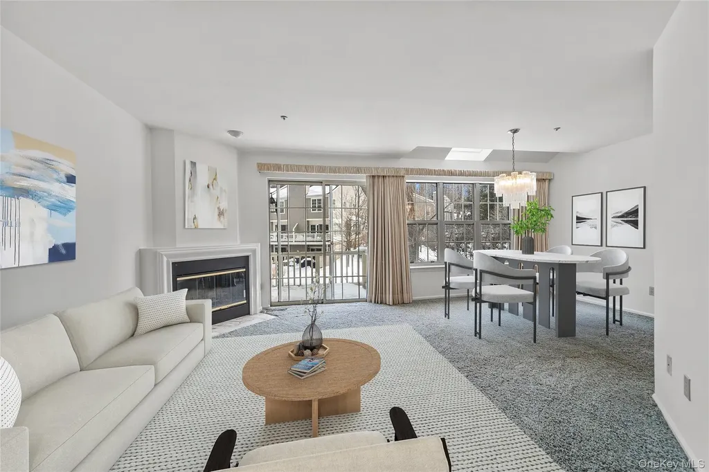 302 Pondside Drive White Plains NY 10607