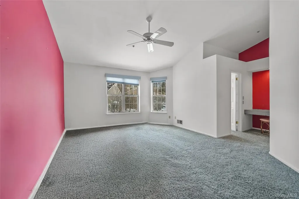 302 Pondside Drive White Plains NY 10607