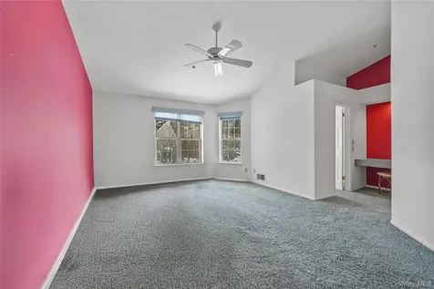 302 Pondside Drive White Plains NY 10607