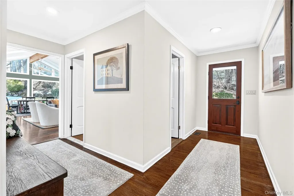 18 Reynolds Lane Katonah NY 10536