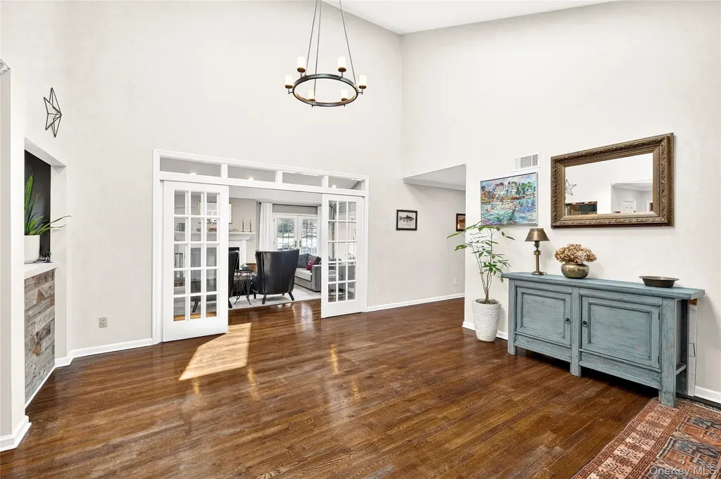 18 Reynolds Lane Katonah NY 10536