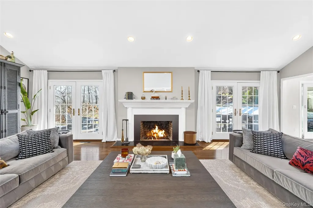 18 Reynolds Lane Katonah NY 10536