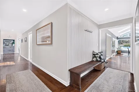 18 Reynolds Lane Katonah NY 10536