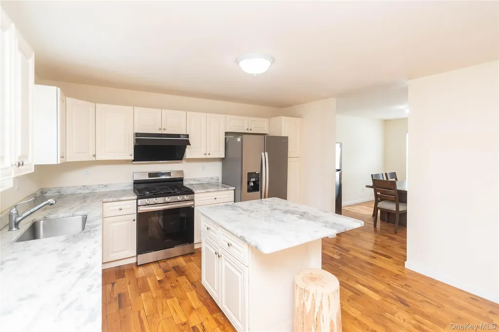 62 Bristol Circle Rock Hill NY 12775