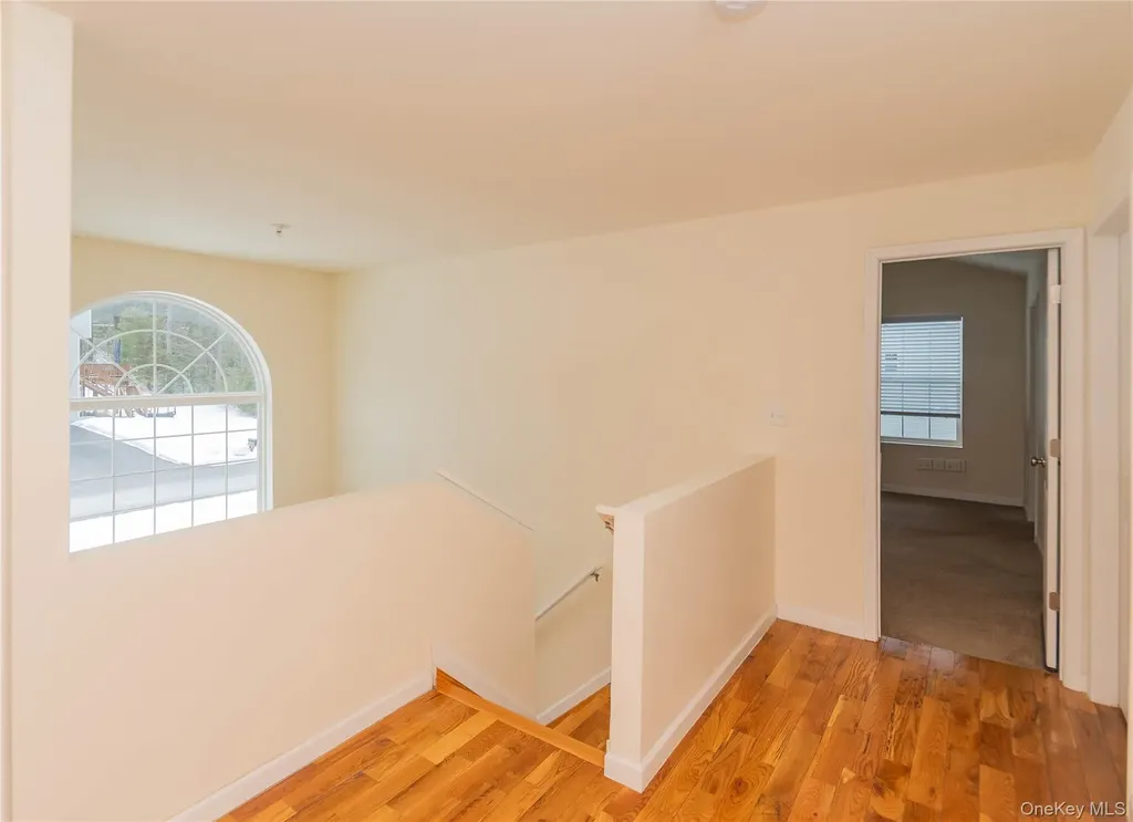 62 Bristol Circle Rock Hill NY 12775