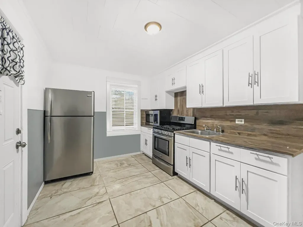 80 Prospect Avenue Middletown NY 10940