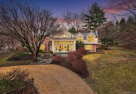 6 W Sunnyside Lane Irvington NY 10533