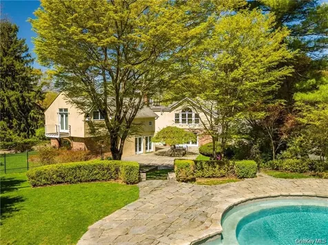 6 W Sunnyside Lane Irvington NY 10533