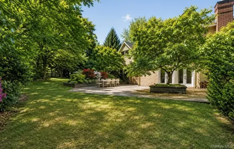6 W Sunnyside Lane Irvington NY 10533