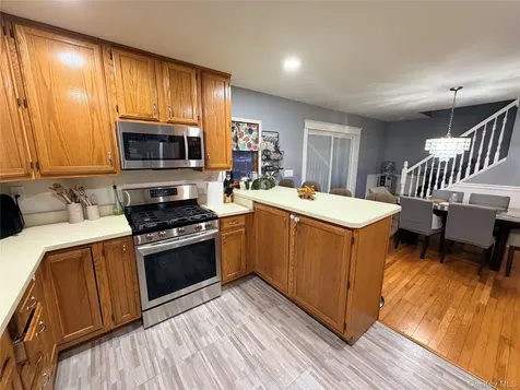 47 Kukuk Lane Kingston NY 12401
