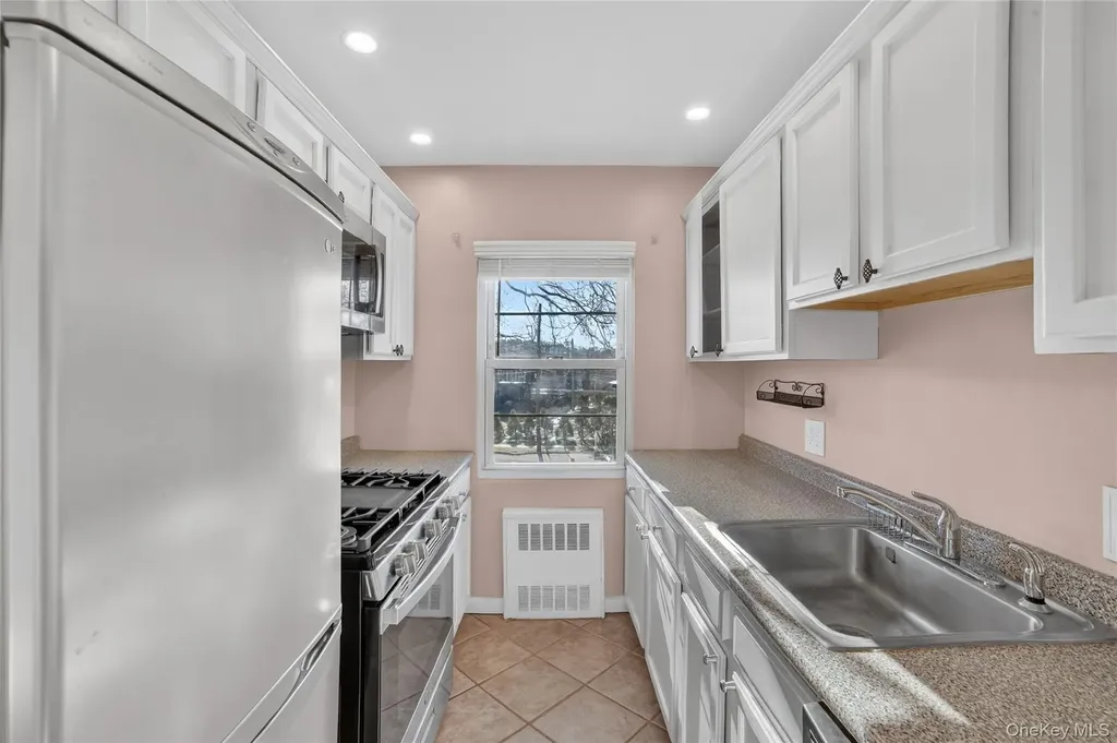 2 South Road Harrison NY 10528