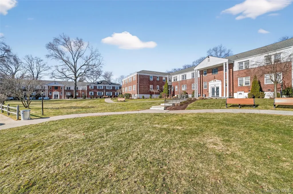 2 South Road Harrison NY 10528