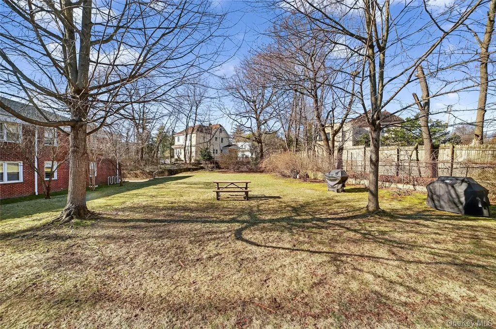 2 South Road Harrison NY 10528