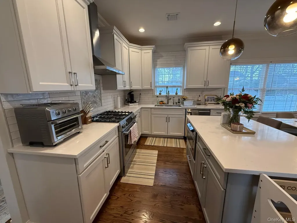 116 Winifred Drive Merrick NY 11566