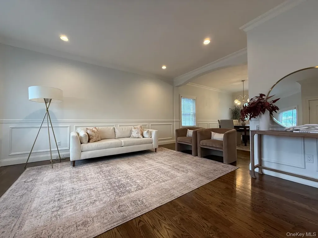 116 Winifred Drive Merrick NY 11566