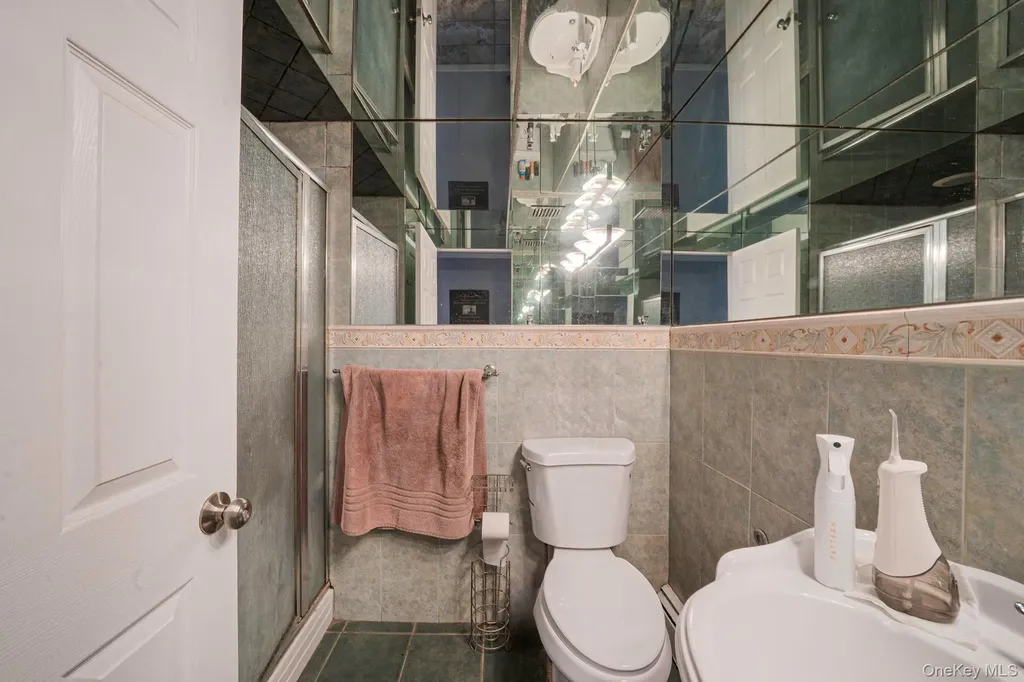 54 Pacific Avenue Deer Park NY 11729