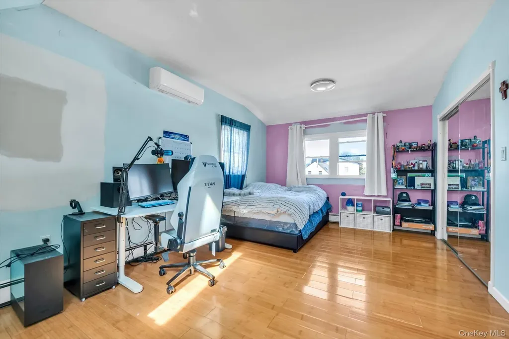 4 Carriage Lane Levittown NY 11756