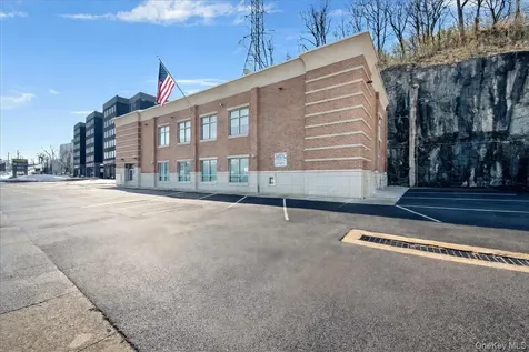 1981 Central Park Avenue Yonkers NY 10710