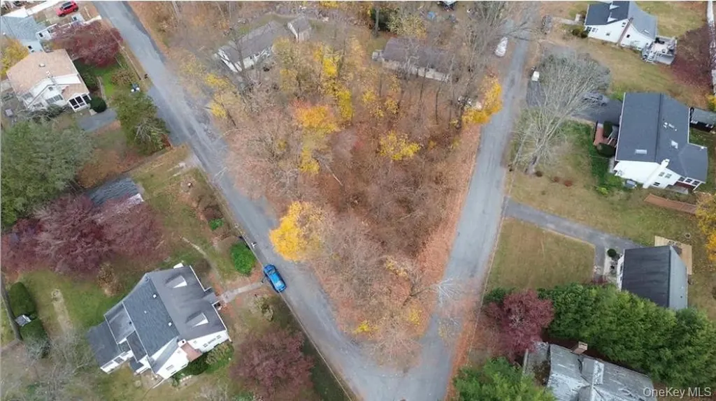 14 Hawthorne Road Carmel NY 10512