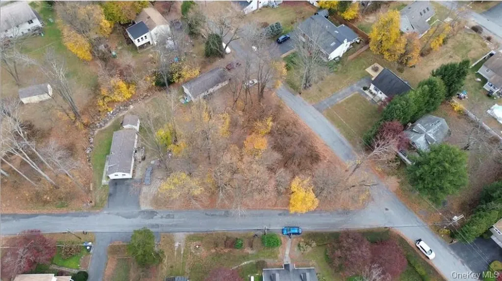 14 Hawthorne Road Carmel NY 10512