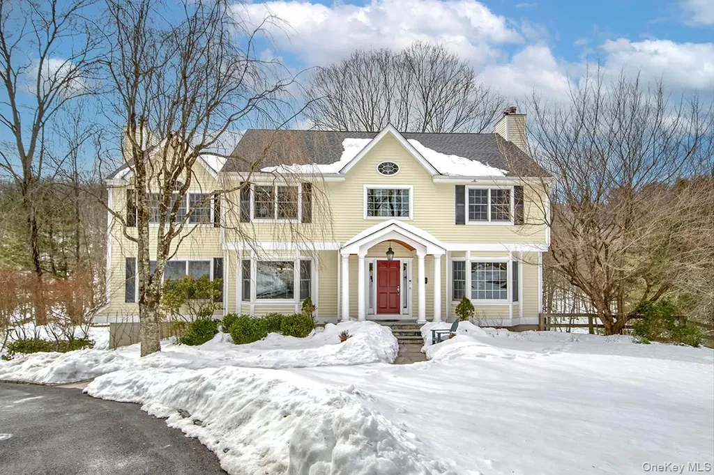 415 Sarles Street Mount Kisco NY 10549