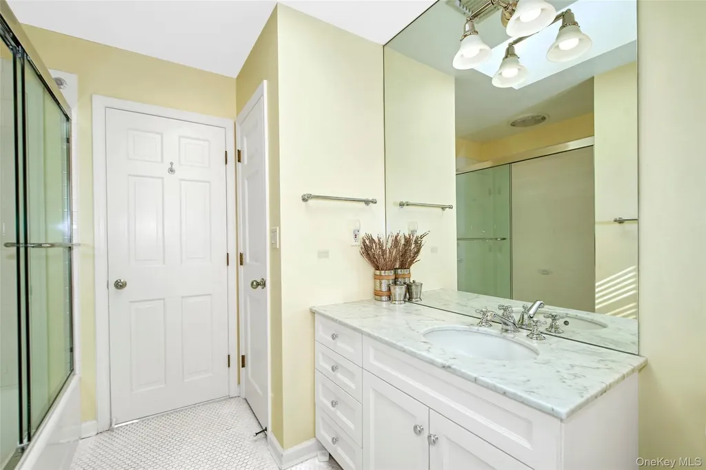 415 Sarles Street Mount Kisco NY 10549