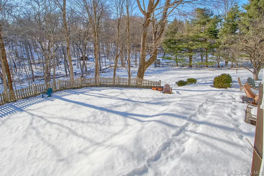 415 Sarles Street Mount Kisco NY 10549