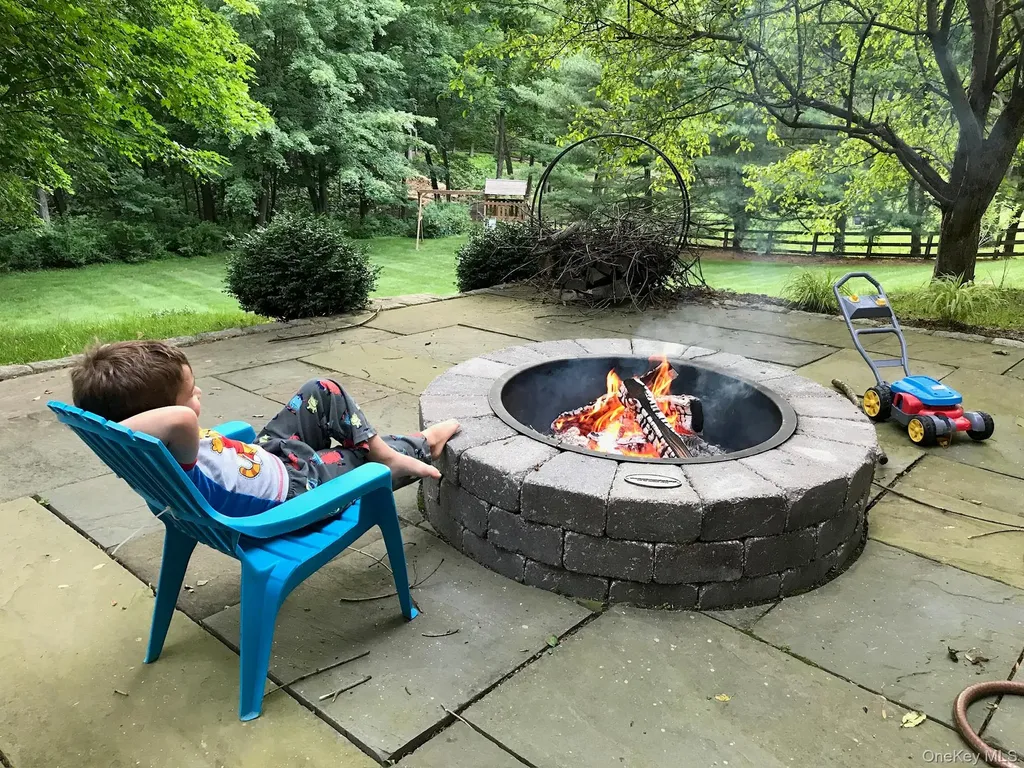 415 Sarles Street Mount Kisco NY 10549