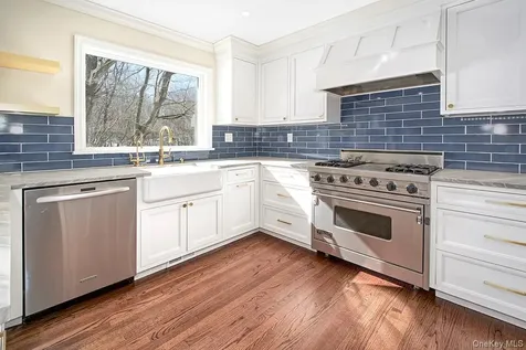 415 Sarles Street Mount Kisco NY 10549