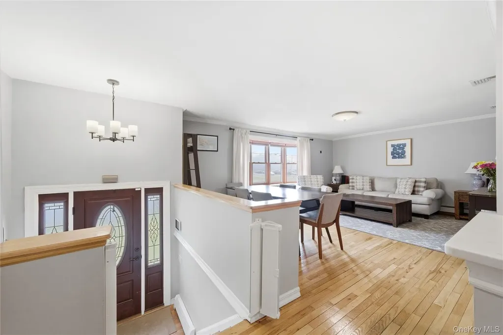 214 Ralph Avenue Babylon NY 11702