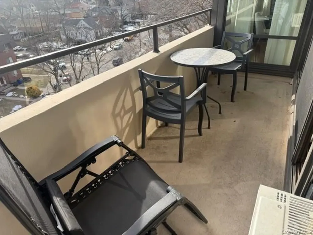 10-24 166th Street Beechhurst NY 11357