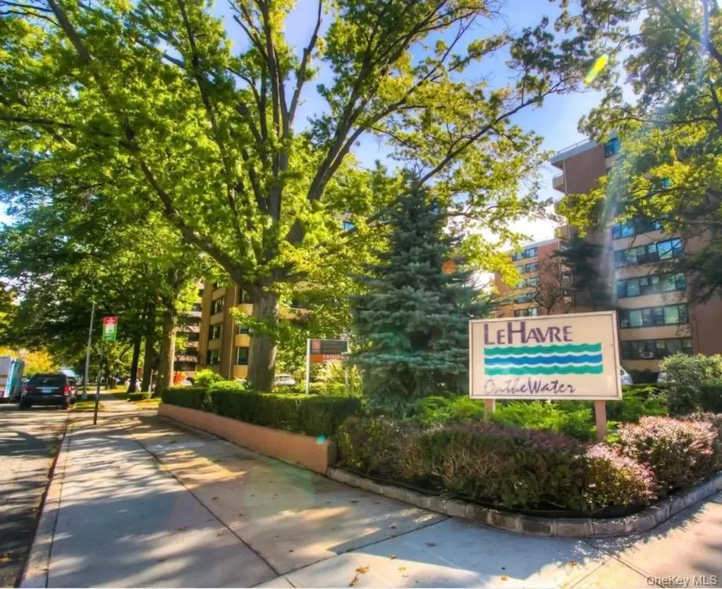 10-24 166th Street Beechhurst NY 11357