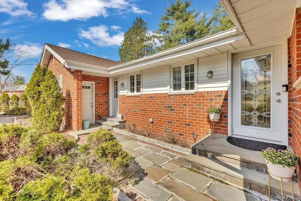 47 Willow Drive Briarcliff Manor NY 10510