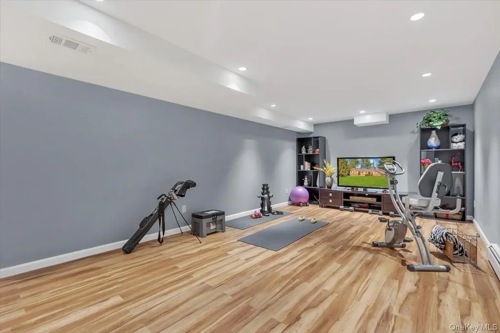 47 Willow Drive Briarcliff Manor NY 10510