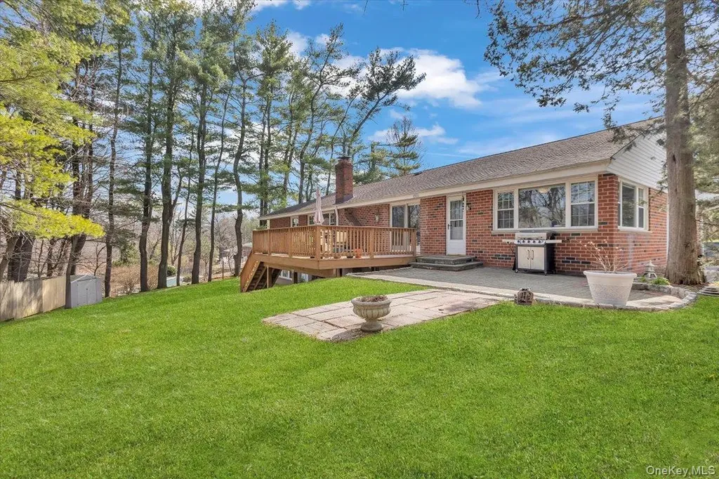 47 Willow Drive Briarcliff Manor NY 10510