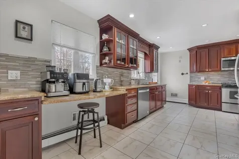47 Willow Drive Briarcliff Manor NY 10510