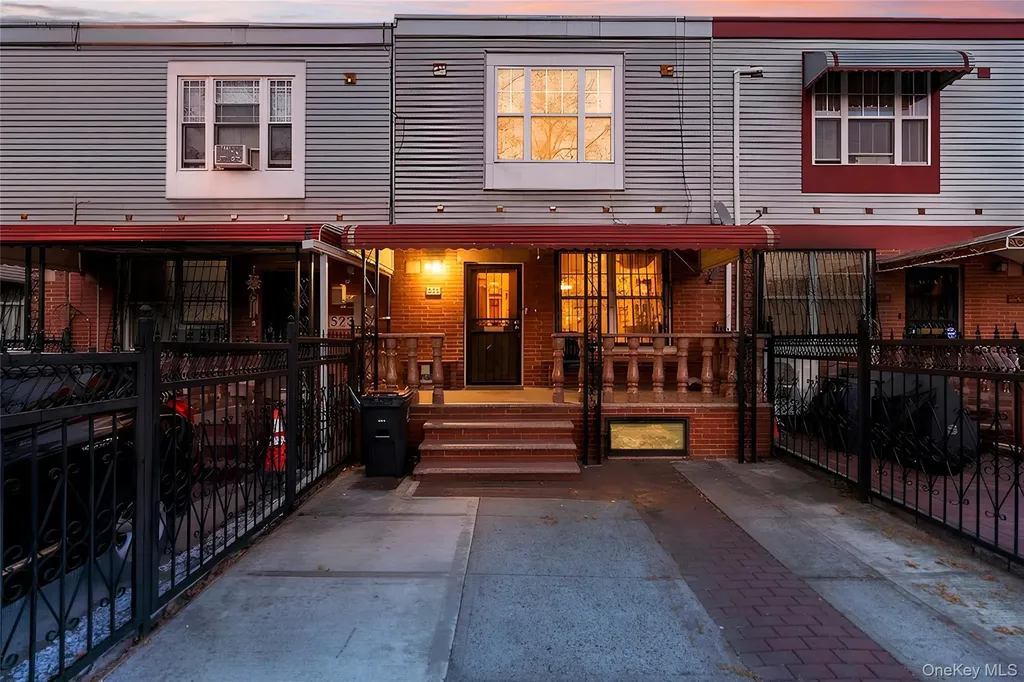 525 Alabama Avenue Brooklyn NY 11207