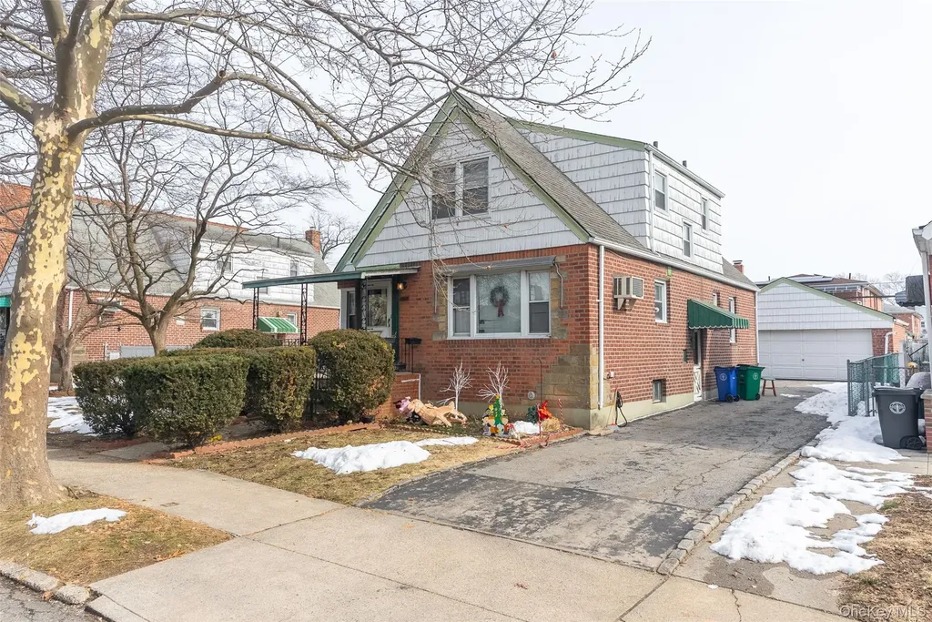 47-55 194th Street Flushing NY 11358