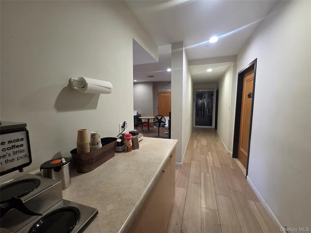 167-17 Northern Boulevard Flushing NY 11358