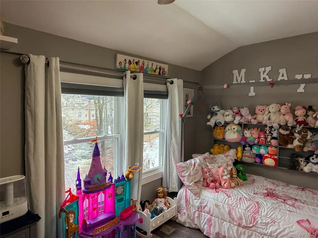 3 Wilcox Avenue Highland NY 12528