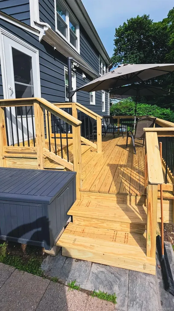 3 Wilcox Avenue Highland NY 12528