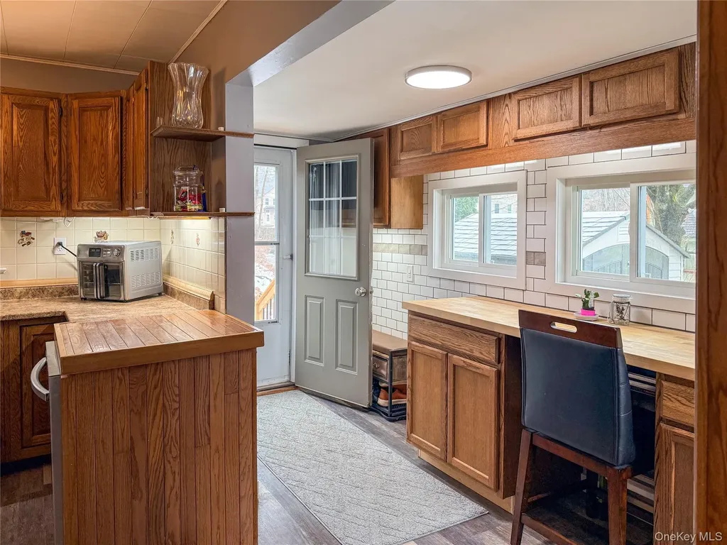 3 Wilcox Avenue Highland NY 12528