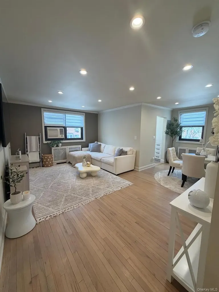 1776 166th Street Whitestone NY 11357