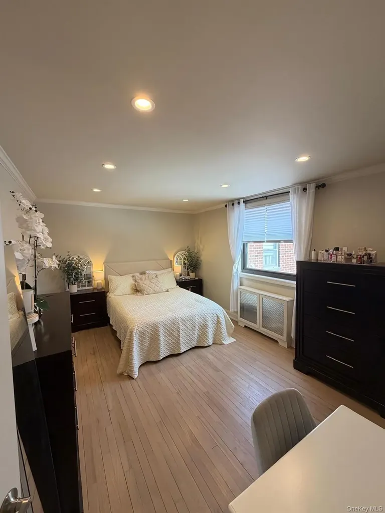 1776 166th Street Whitestone NY 11357